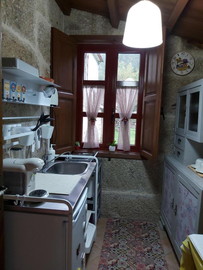 A Casa Da Carballa Пуэнтеареас Экстерьер фото